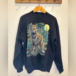 SOLD! Vintage Wolf Crew Neck Sweatshirt Size Large